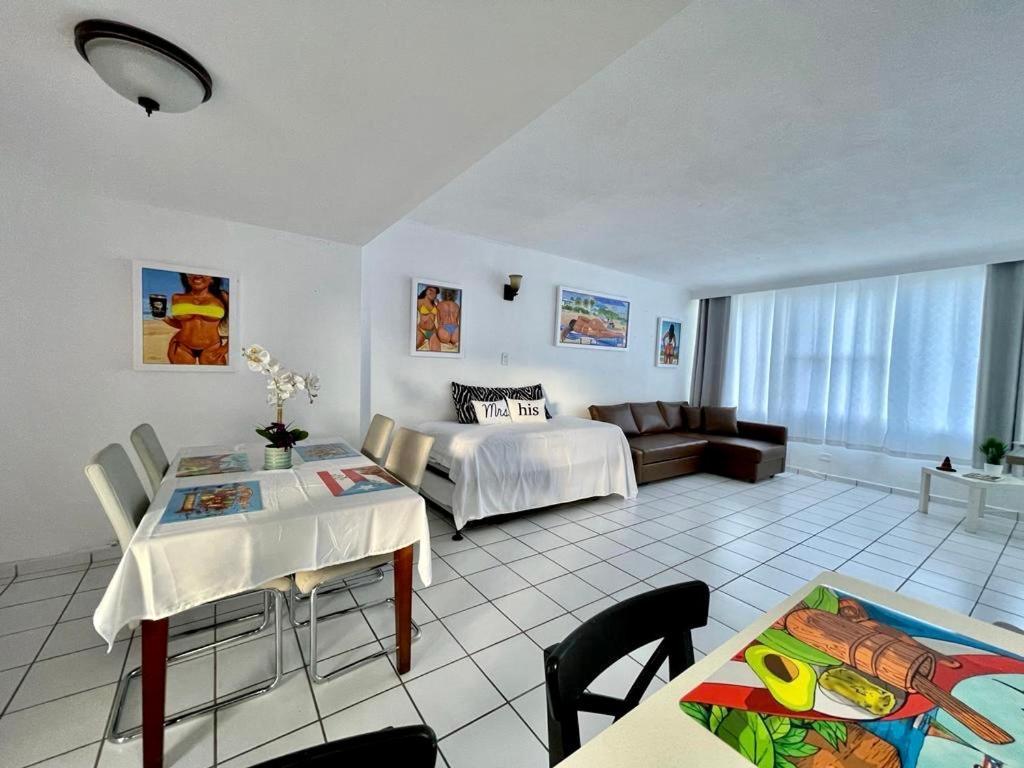 Condado Beachfront Tantra Apartment San Juan Kültér fotó